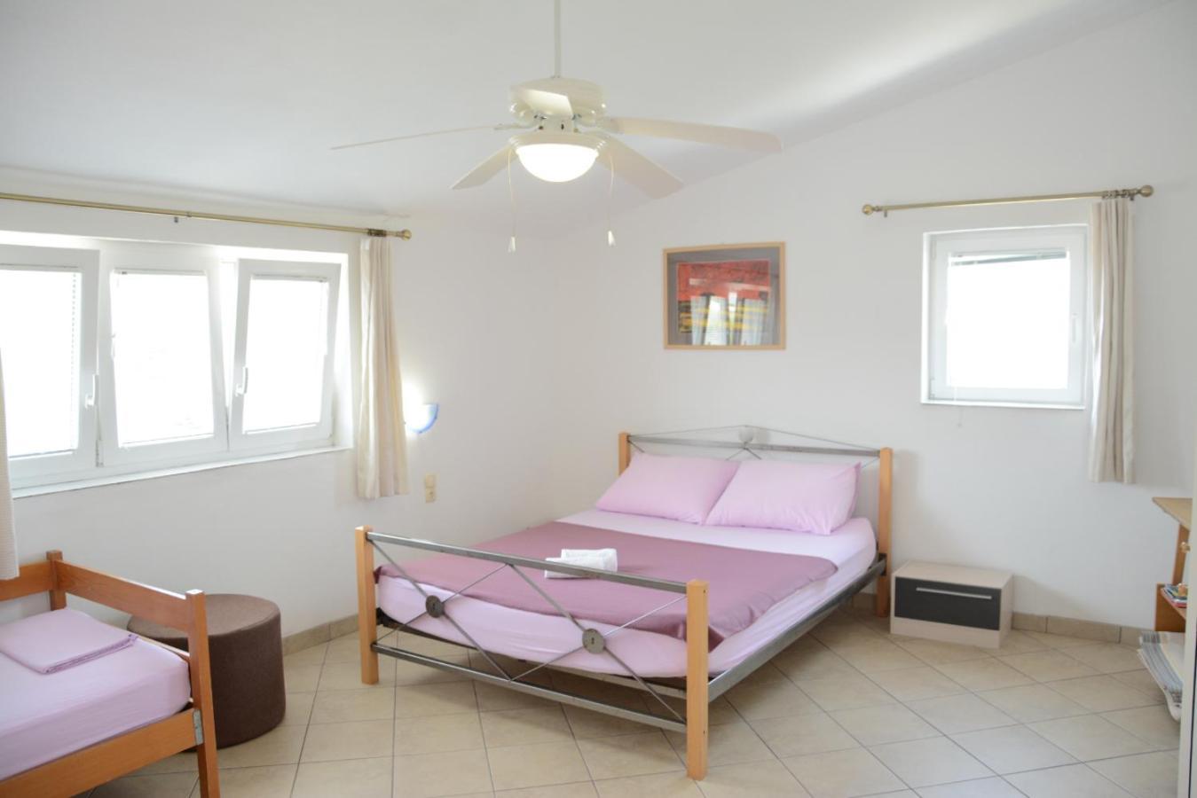 Apartments Marina Ražanac 部屋 写真