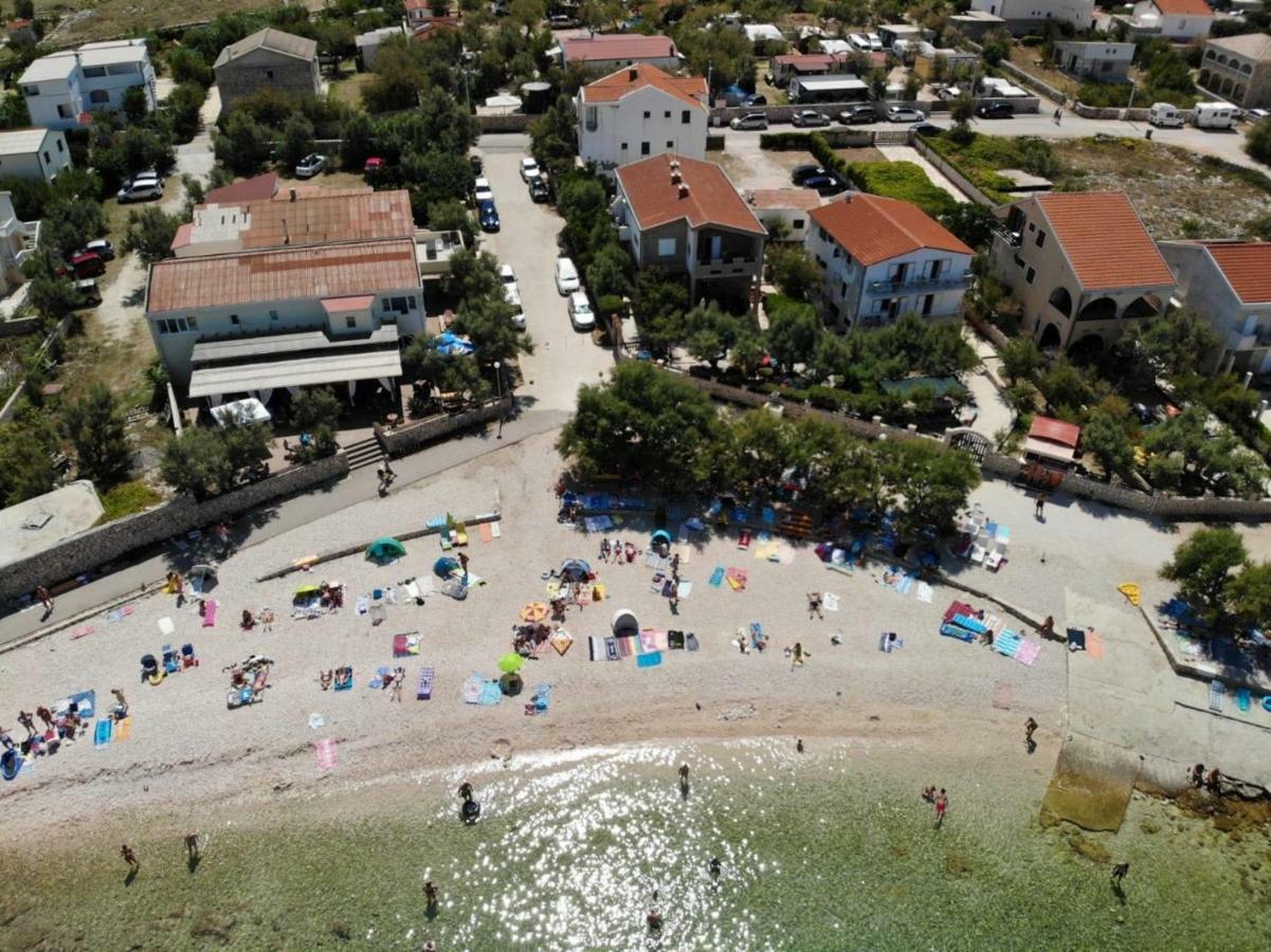 Apartments Marina Ražanac エクステリア 写真